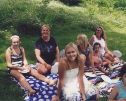 Amber, Marissa,Kathy,Taylor,Kris,Maya and some cute little girl